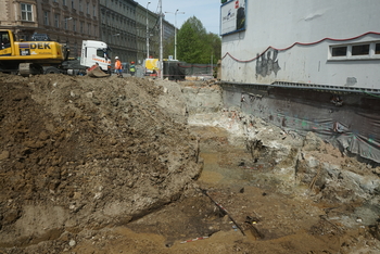 06.JPG
